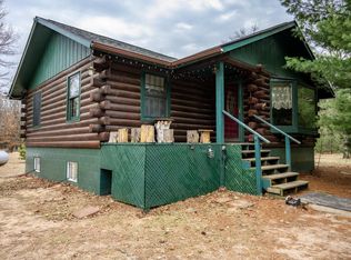 N11380 10th Ave, Necedah, WI 54646