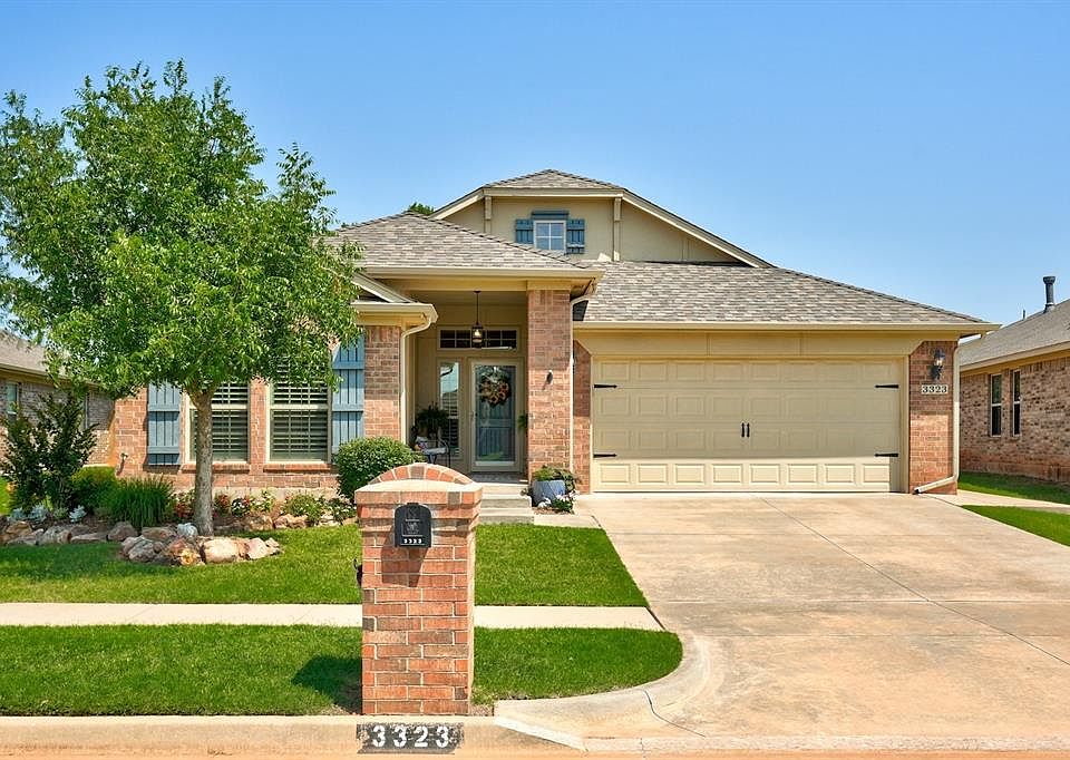 1st image of 3323 Bergen Peak Dr
