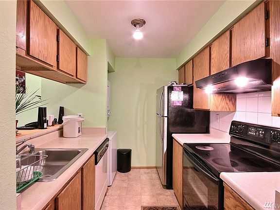 2nd image of 12642 Martin Luther King Jr Way S #103