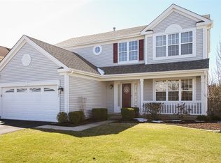 1217 Patrick Dr, Mundelein, IL