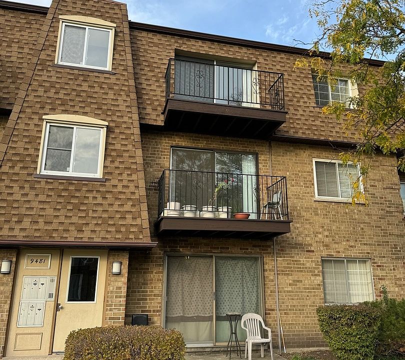 1st image of 9481 Bay Colony Dr APT 3N