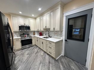 1211 Maple St, Bethlehem, PA 18018