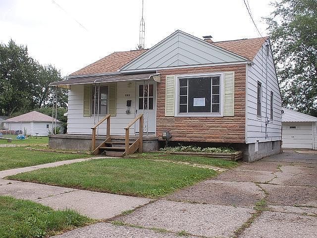 1st image of 3313 Herrick St