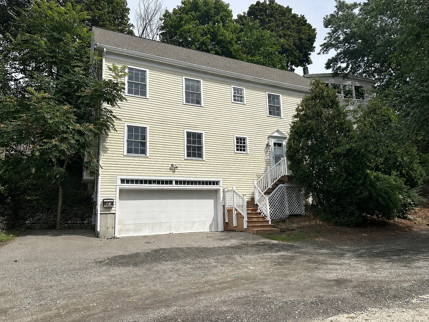 5 bed, 3.5 bath, 3020 sqft, $5,500 — Photo 1