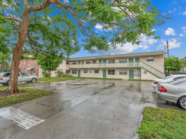 290 NE 40th Street #12, Oakland Park, FL 33334