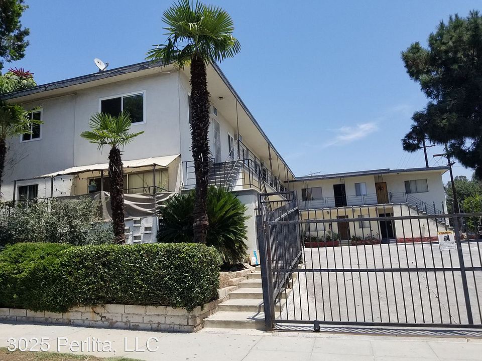 1st image of 3025 Perlita Ave #12