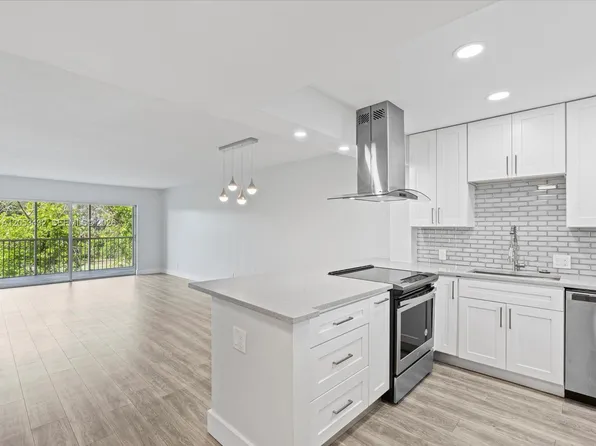 3150 N Palm Aire Dr APT 406, Pompano Beach, FL 33069