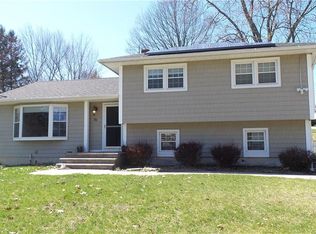 79 Edinburgh Rd, Middletown, NY 10941