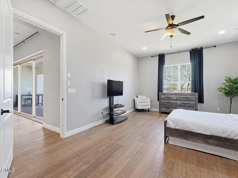 4254 E Valencia Dr — Photo 24
