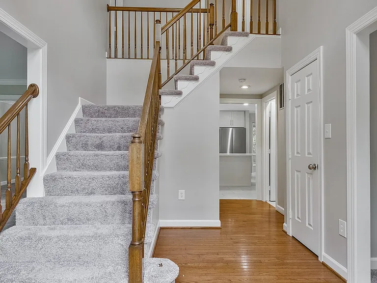 4287 Exeter Dr — Photo 4