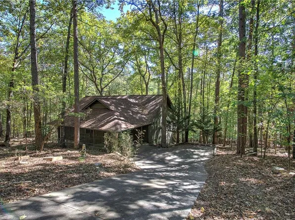 169 Chickasaw Dr, Waleska, GA 30183