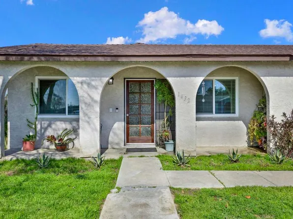 1432 Holste Ave, Pixley, CA 93256