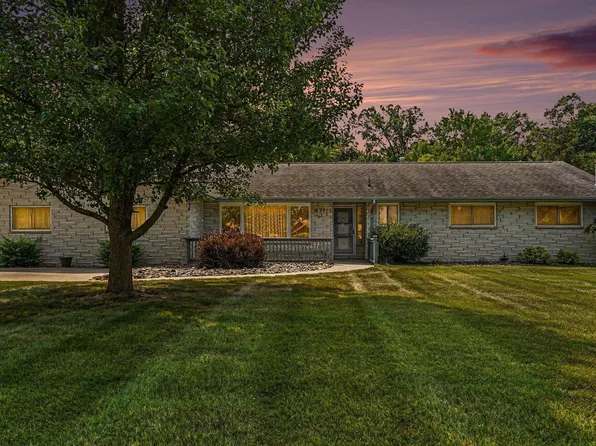 6371 Birchview Dr, Saginaw, MI 48609