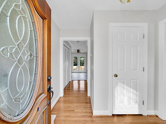 2nd image of 315 Stephen Street
