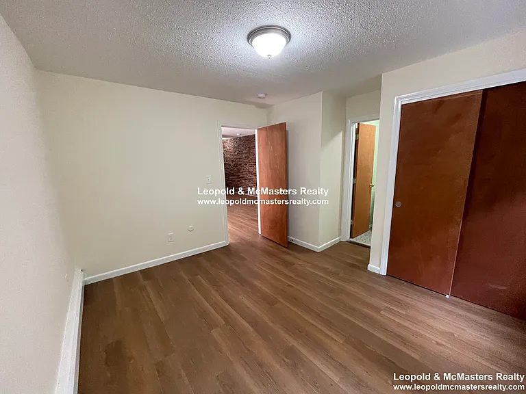 South Huntington Apartments — Photo 29