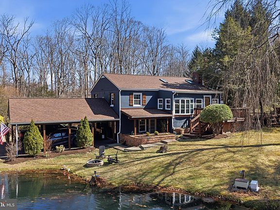 3rd image of 7801 Gambrill Rd