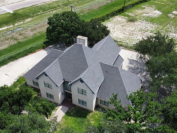 3rd image of 30 Reynaldo Gomez Dr