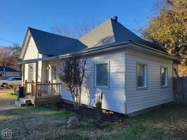 734 W Washington Ave, Jonesboro, AR 72401