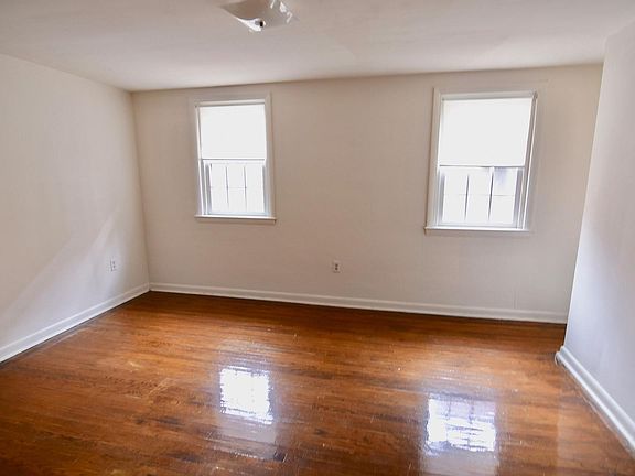 3rd image of 262 S Alder St #A