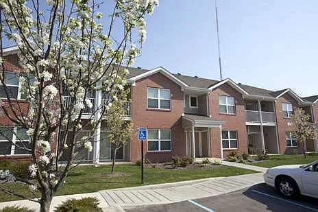Forest Ridge — Photo 16