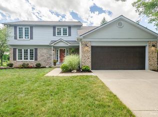 1342 Hidden Crk S, Saline, MI