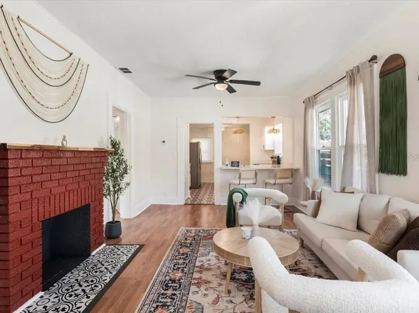 1131 10th Ave S, Saint Petersburg, FL 33705