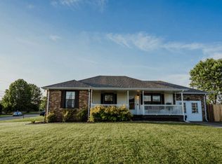 1001 Monica Dr, Clarksville, TN