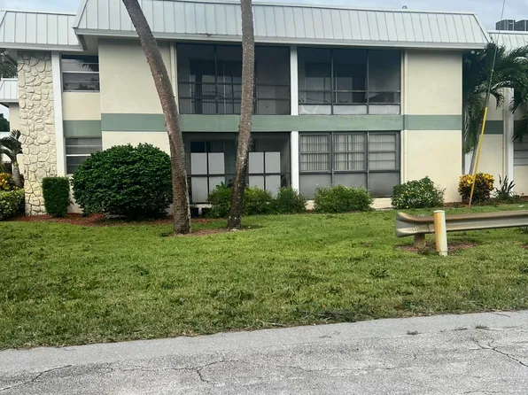 2302 Sunrise #3-201, Fort Pierce, FL 34949