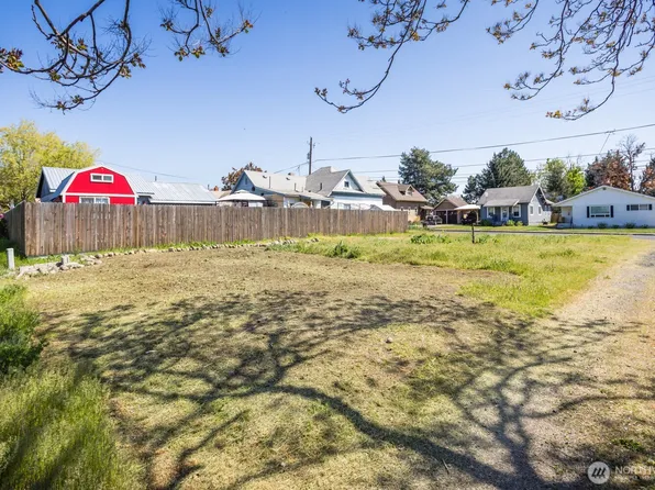 1735 Evergreen Street, Walla Walla, WA 99362