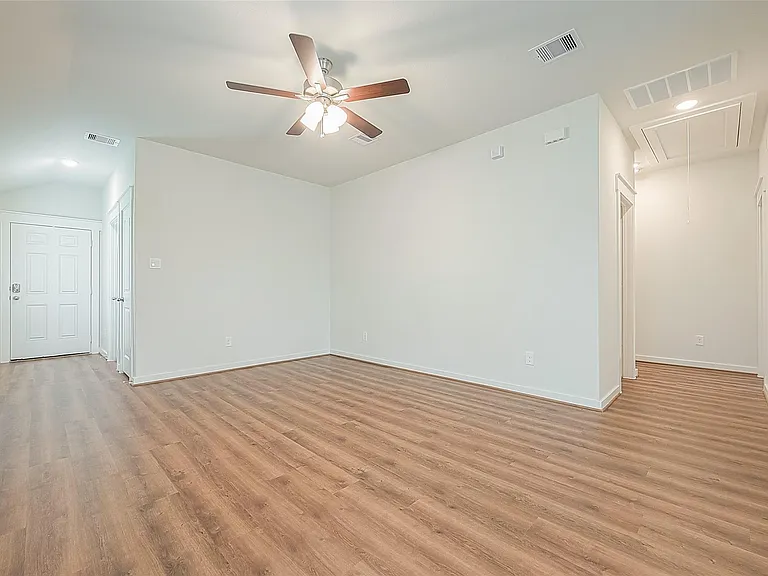 7538 Coral Terrace Dr — Photo 4