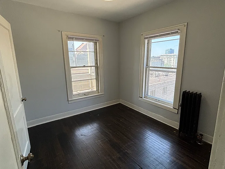 218 John St NE #3 — Photo 8