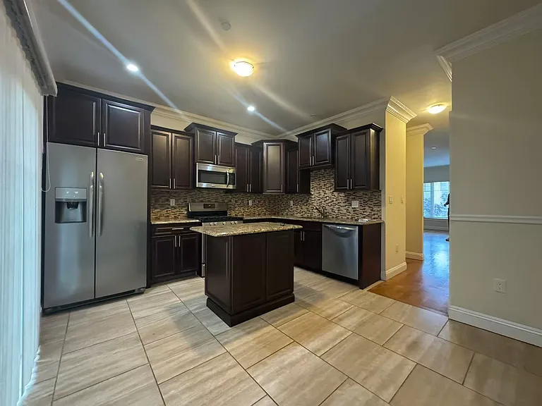 14 Pyramid Ct — Photo 4