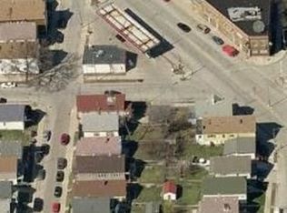 2400 S 5th Pl, Milwaukee, WI 53207