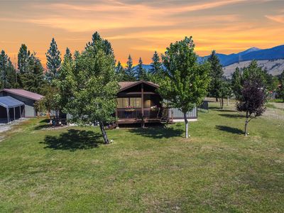 230 Acres Ln, Eureka, MT, 59917