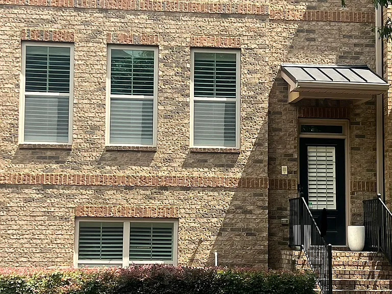 1820 Jardin Ct — Photo 1