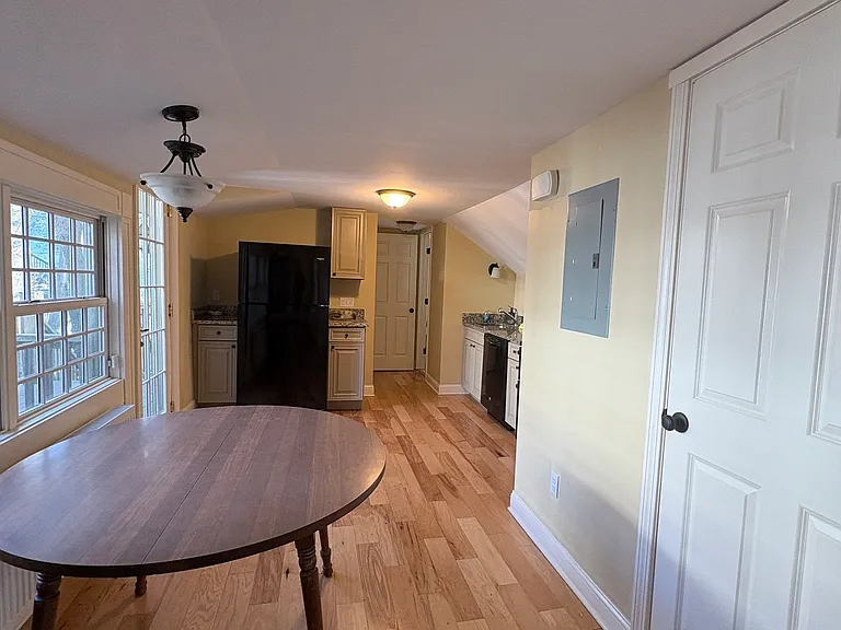 7 Coit St #2 — Photo 6
