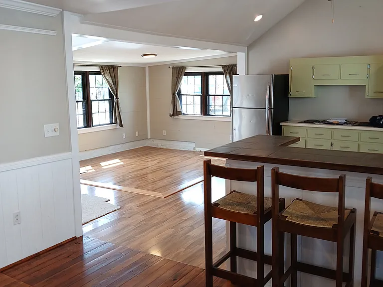 1303 Kimball Ave — Photo 18