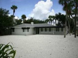 5025 N Beach Rd, Englewood, FL 34223