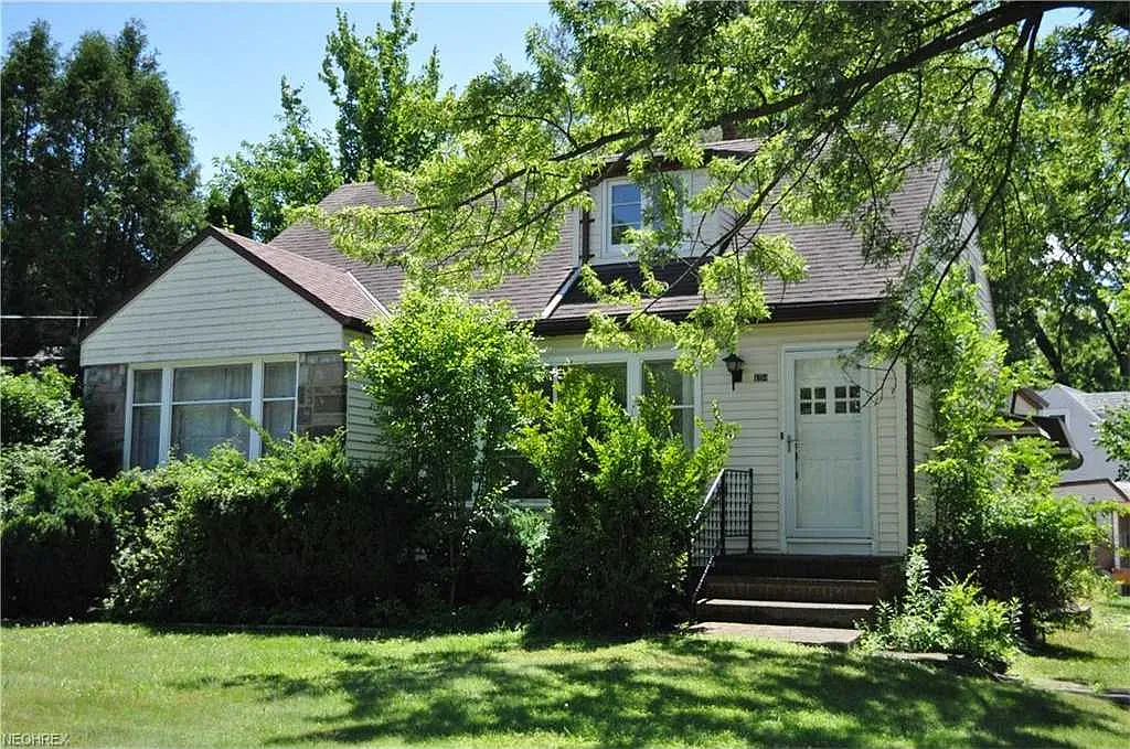 4318 Bluestone Rd photo 1