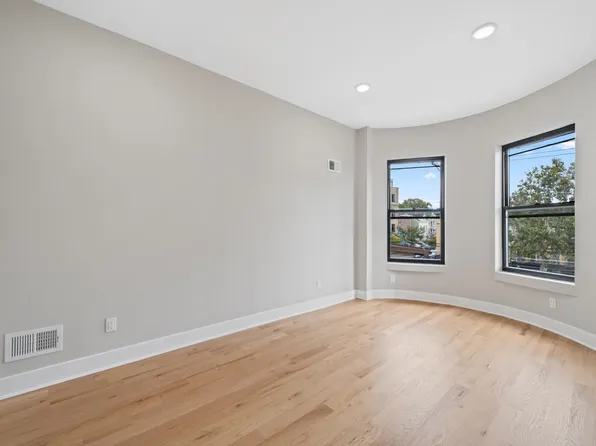 3459 Kennedy Boulevard image 6 of 33