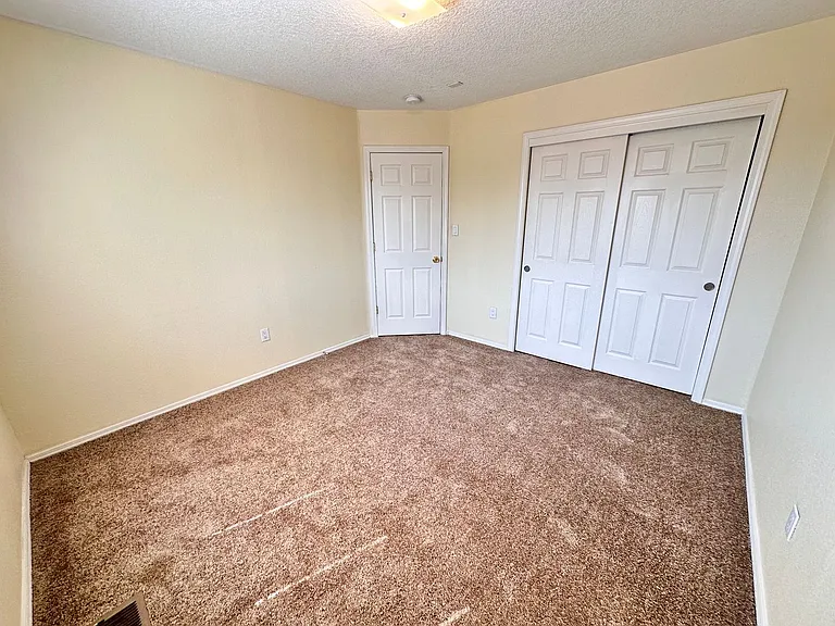 559 Sky Tower St SW — Photo 33