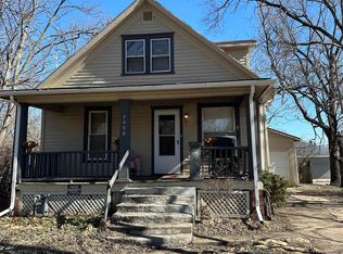 2056 SW Clay St, Topeka, KS 66604