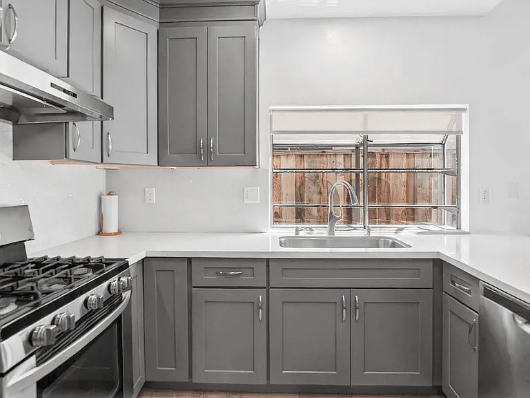 2930 Vista Creek Dr — Photo 9