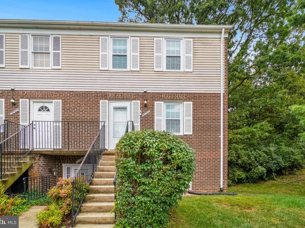 1050 Ramsgate Ct APT C, Sterling, VA 20164