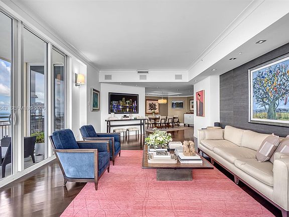 4th image of 848 Brickell Key Dr #Lph4401