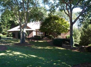 504 E Tara Ln, Duncan, SC 29334