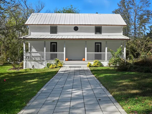 1451 Hawkins Rd, Hurdle Mills, NC
