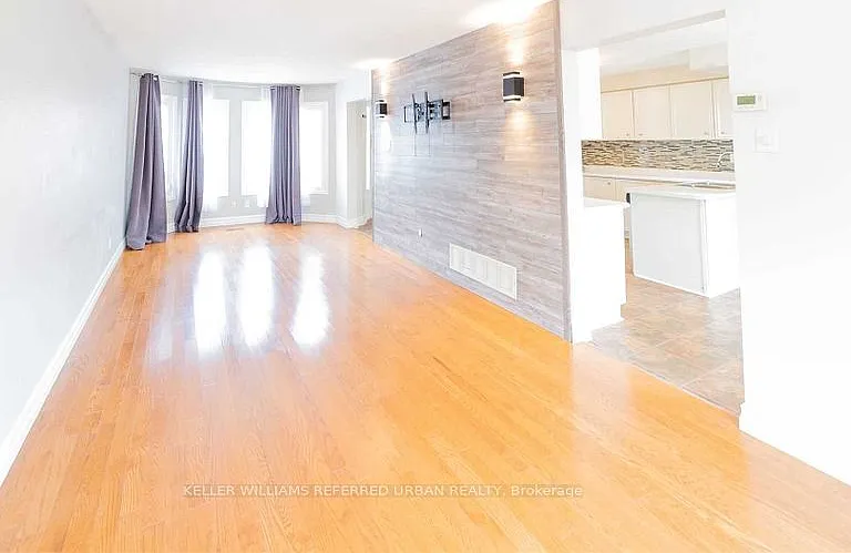 44 Keys Dr — Photo 1