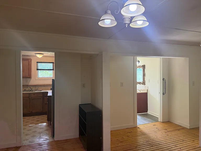 Schneider Rd — Photo 10