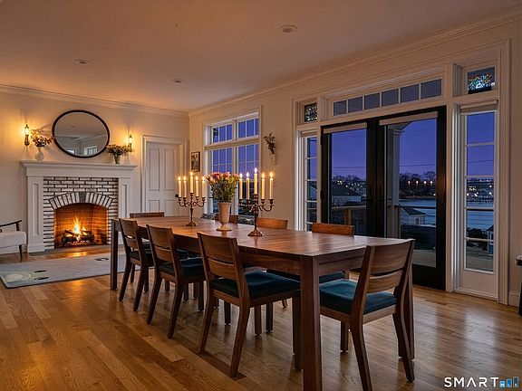 5th image of 77 Masons Island Road